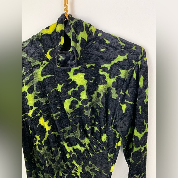 Dries Van Noten Henalis Velvet Green and Black Dress - Picture 8 of 16